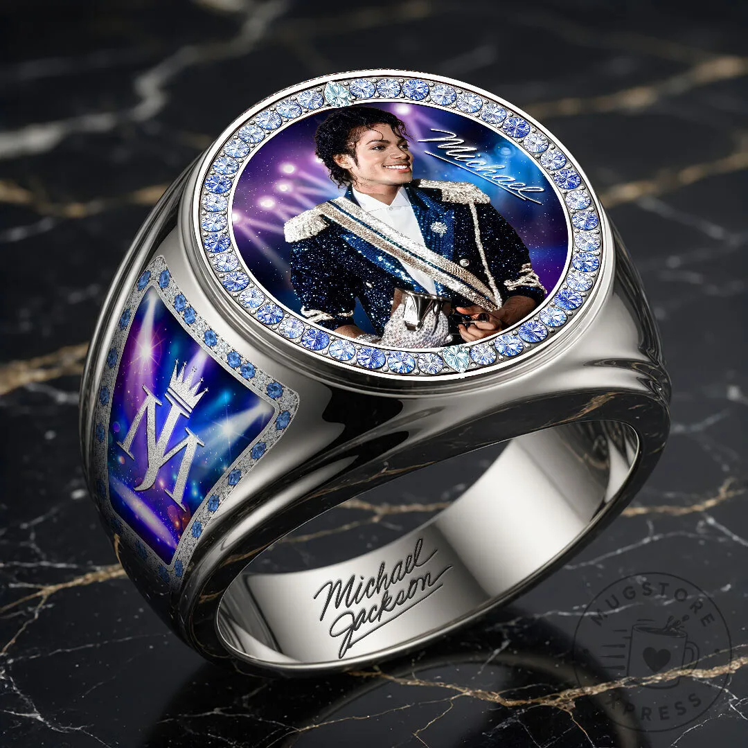 Gold Plated Diamond-Embellished Ring of Michael Jackson, the King of Pop 9 Gold Plated Diamond-Embellished Ring of Michael Jackson, the King of Pop